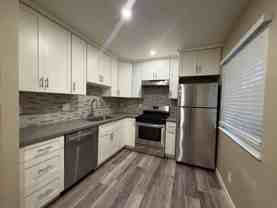 477 Jean St #B - Photo 1 of 1