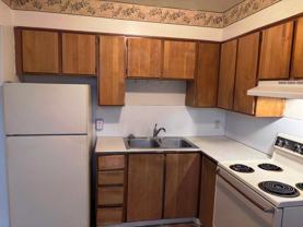 634 Northw #4 - Photo 1 of 1