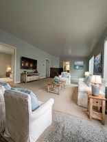 402 W Dale St - Photo 1 of 1