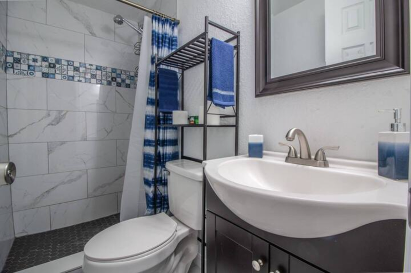 3120 Peel Ave #4 - Photo 5 of 6