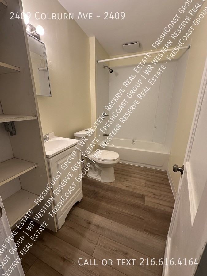 2409 Colburn Ave #2409 - Photo 5 of 8