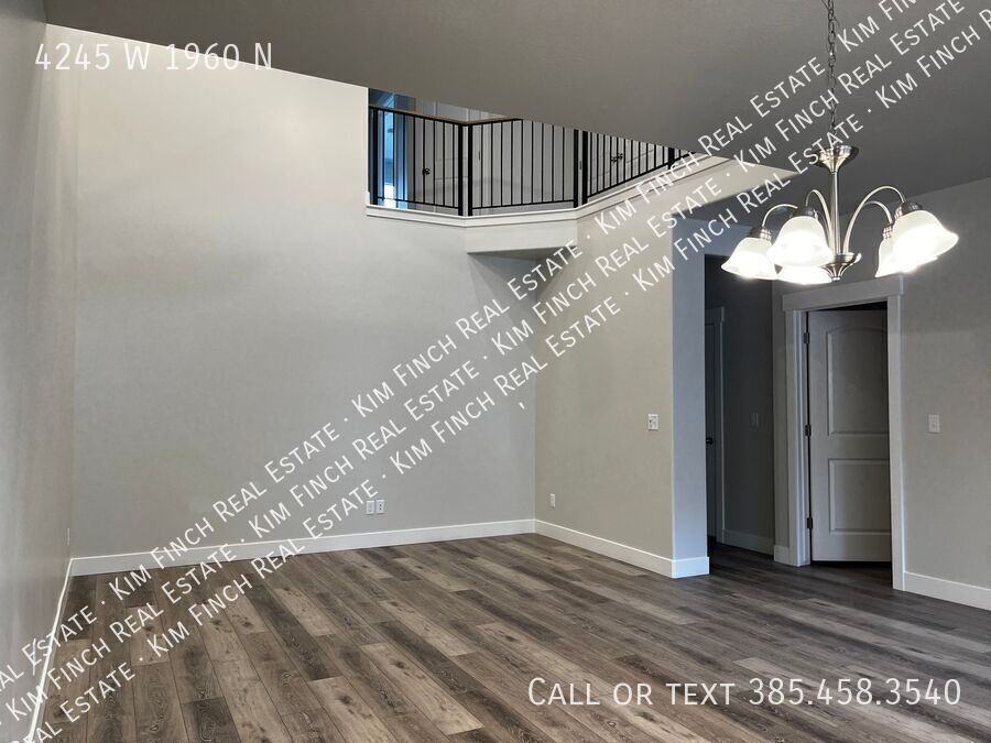 4245 W 1960 N - Photo 3 of 50