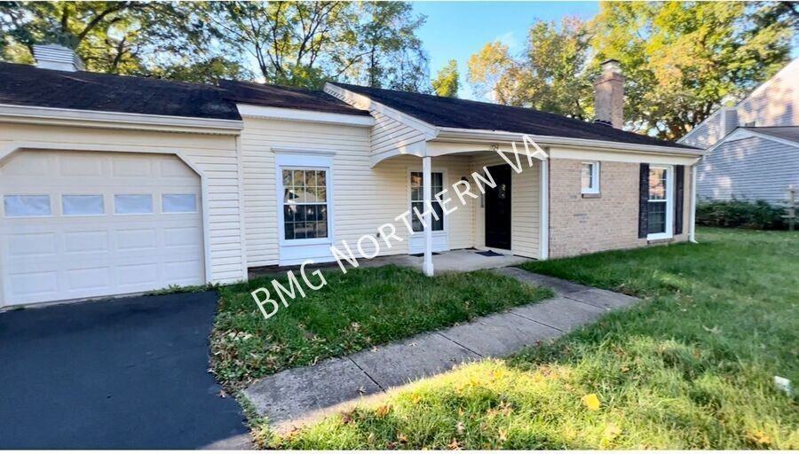 1724 Fantasia Cir - Photo 2 of 18