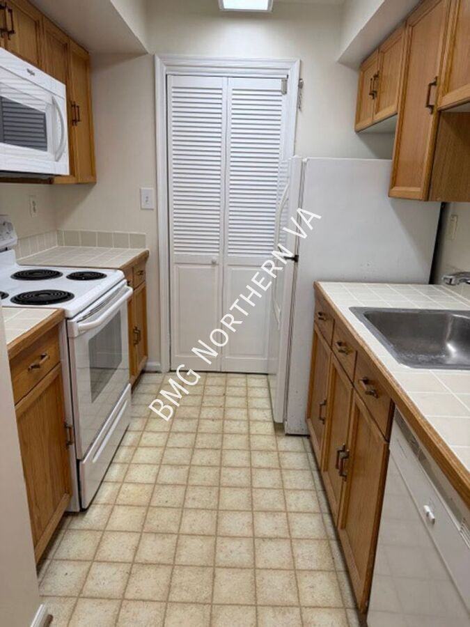 4529 28th Rd S #C - Photo 4 of 10