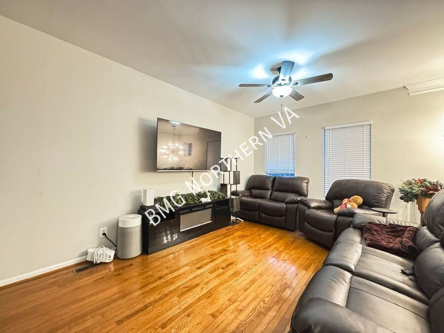 22462 Faith Ter - Photo 3 of 25