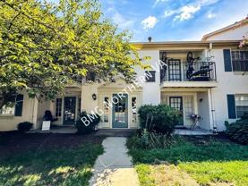 5819 Rexford Dr Unit E - Photo 1 of 1