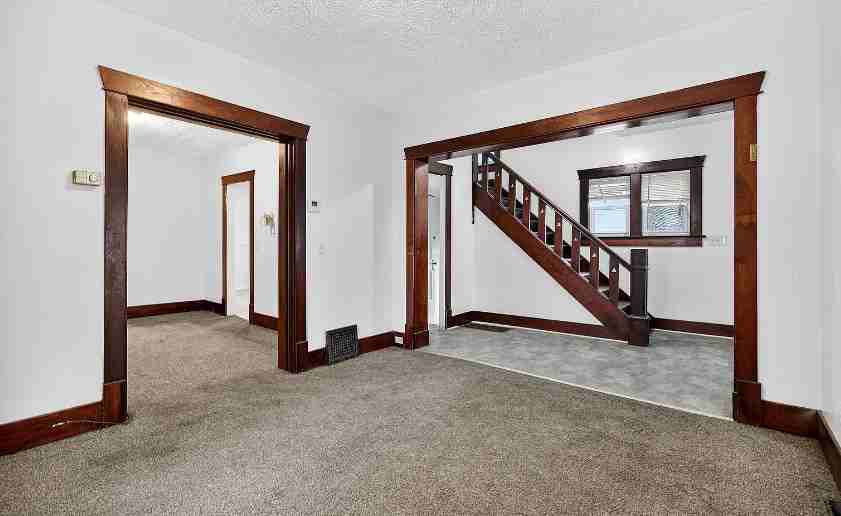 2128 6th St Sw - Photo 4 of 15