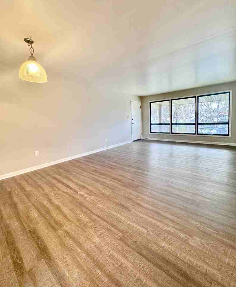 4493 South Buffalo Street - Photo 5 of 50