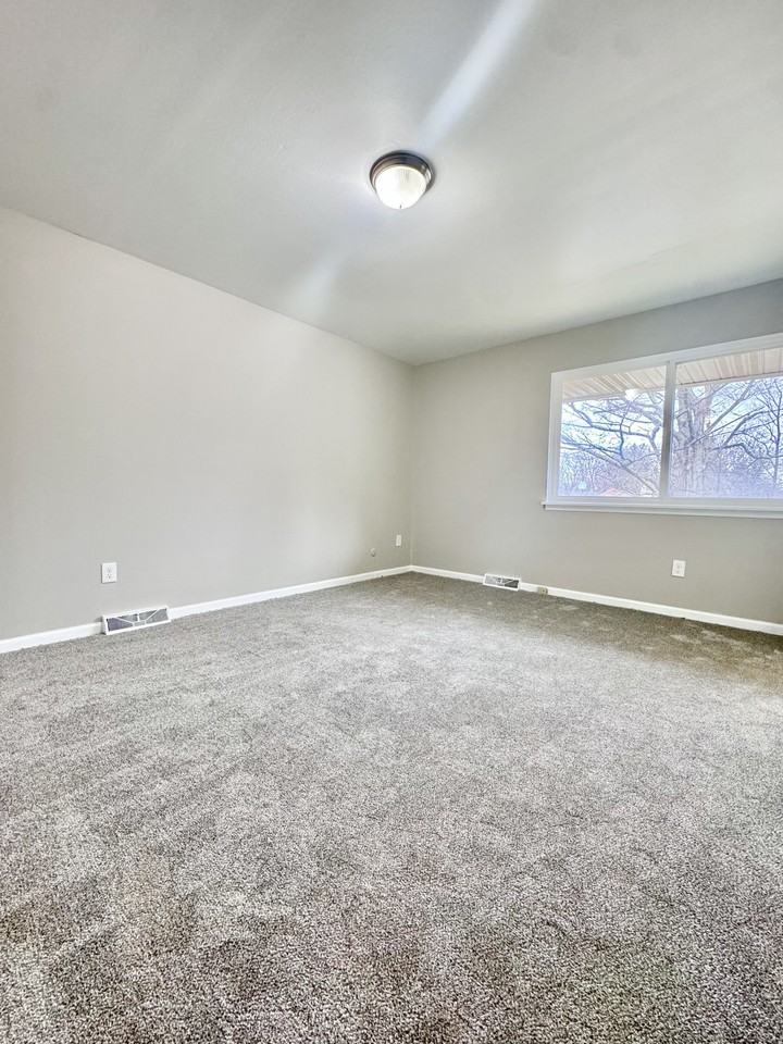 4493 South Buffalo Street - Photo 7 of 50