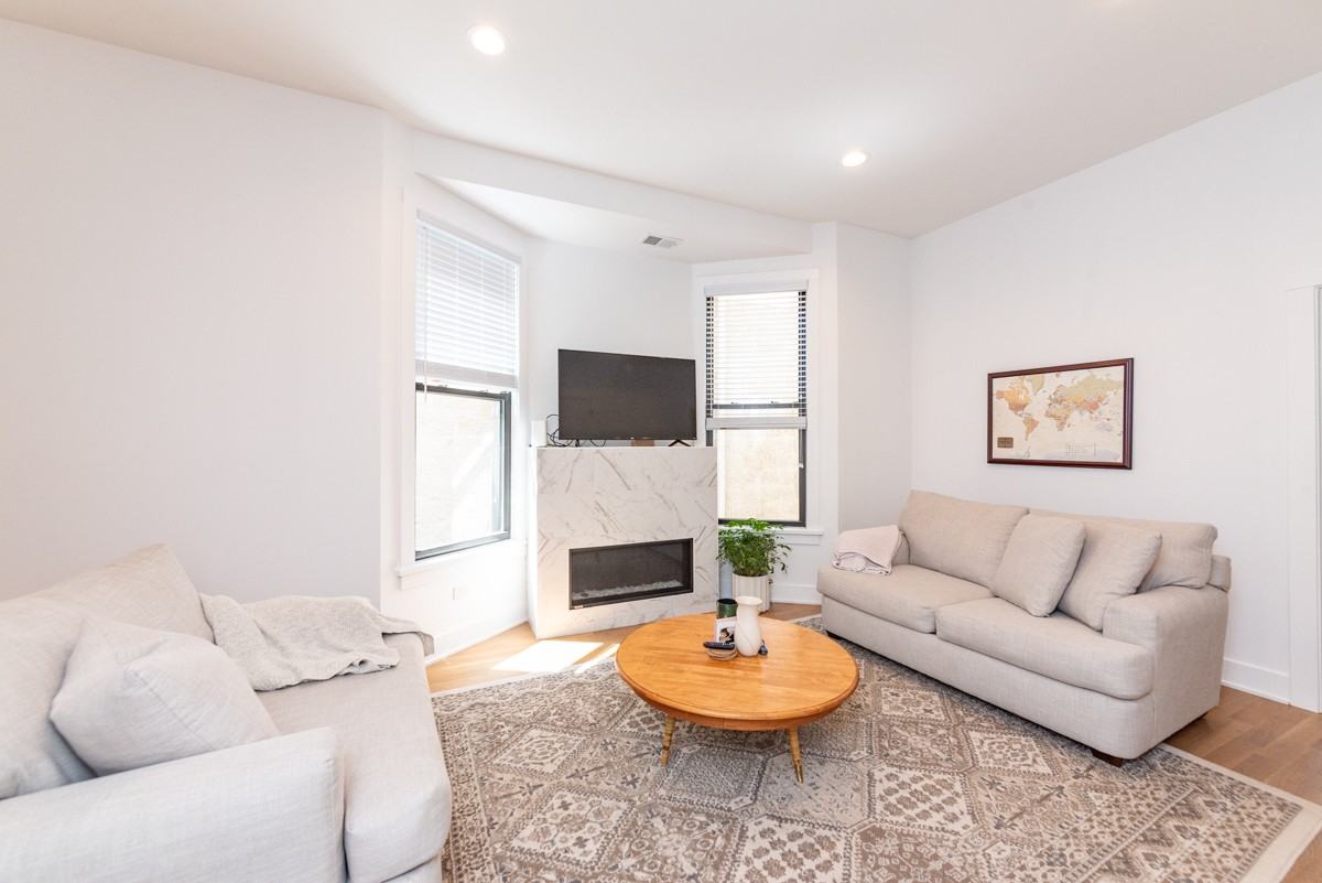 3517 N Reta Ave #2F - Photo 6 of 18