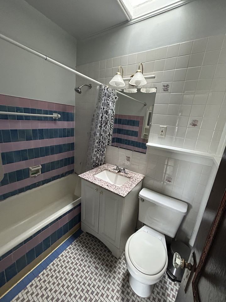 163 Saratoga Avenue - Photo 5 of 7