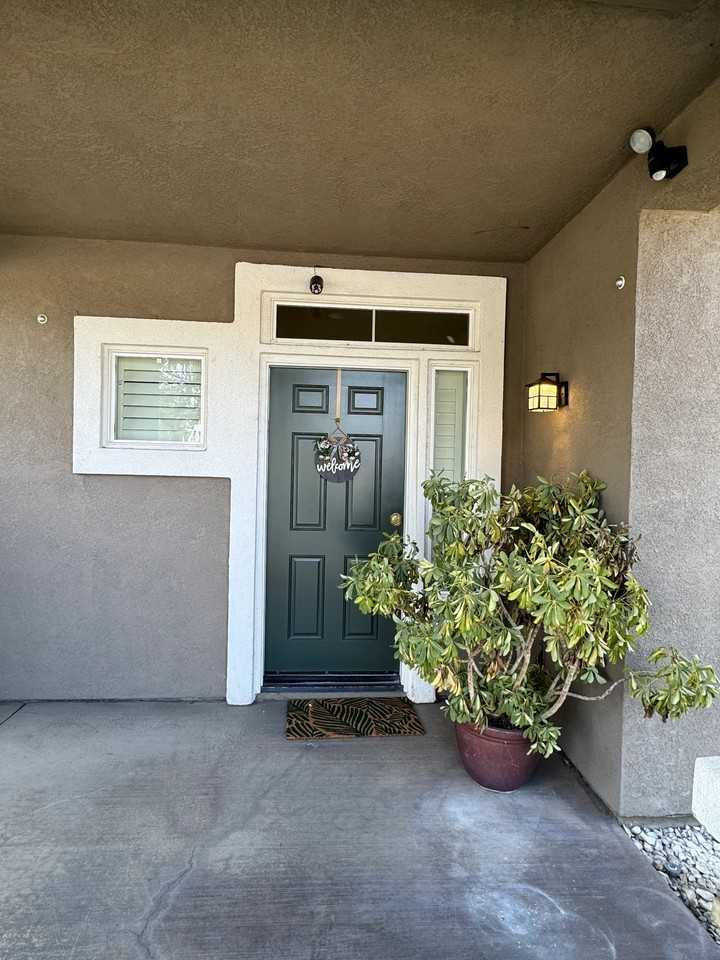 3045 Watermount St - Photo 2 of 18