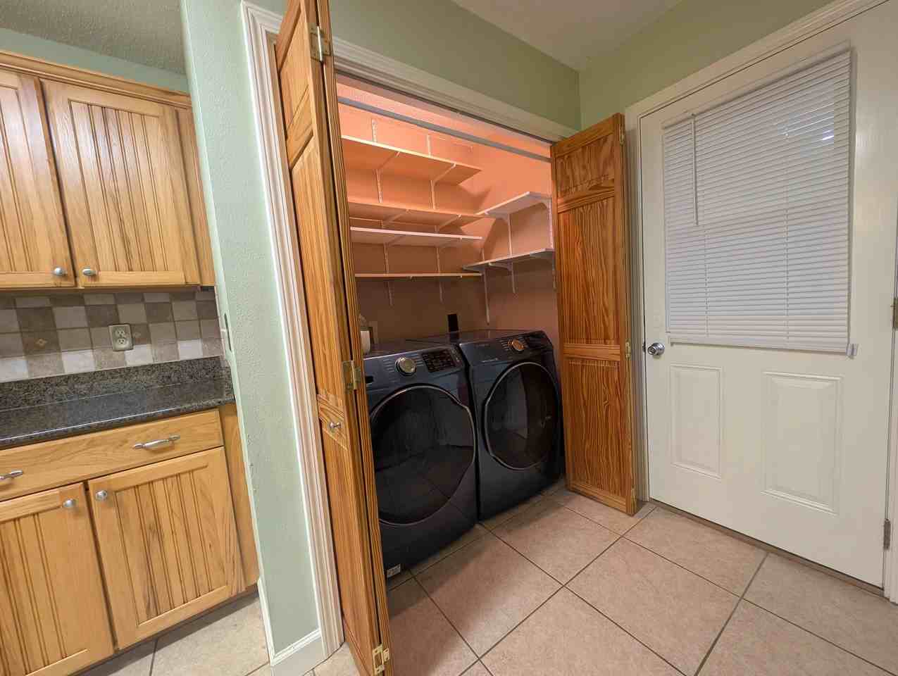 150 Harding Rd - Photo 5 of 19