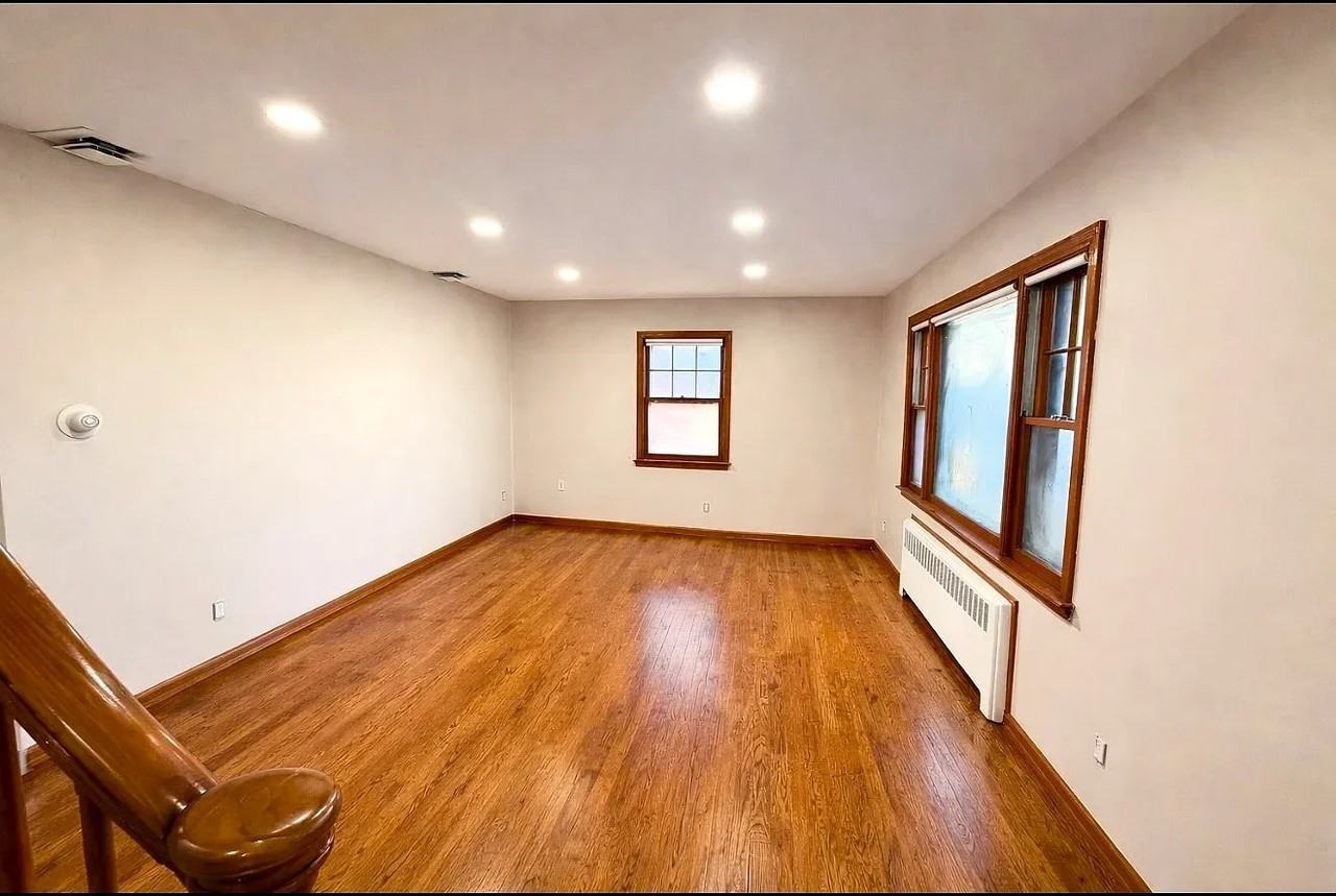 155 Madison Ave - Photo 3 of 5