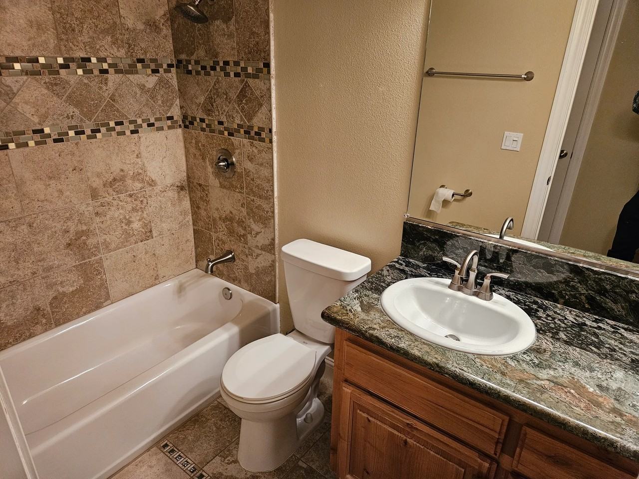 23040 Cypress Point Way - Photo 6 of 8