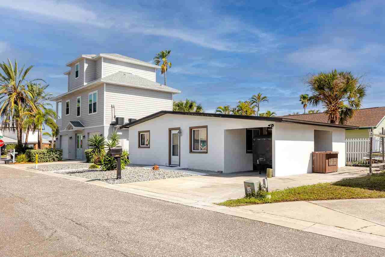 18053 2nd St E - Photo 2 of 20