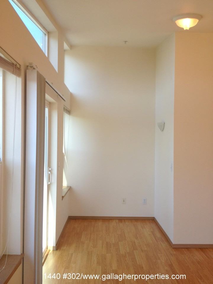 1440 - Photo 3 of 17