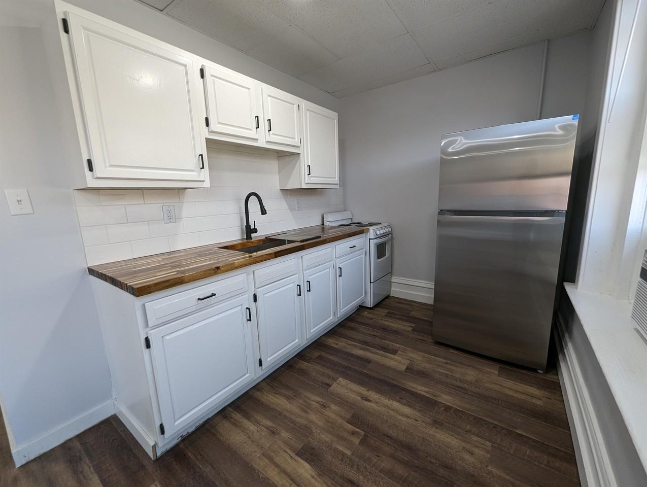 124 South 2nd Street - Photo 3 of 17