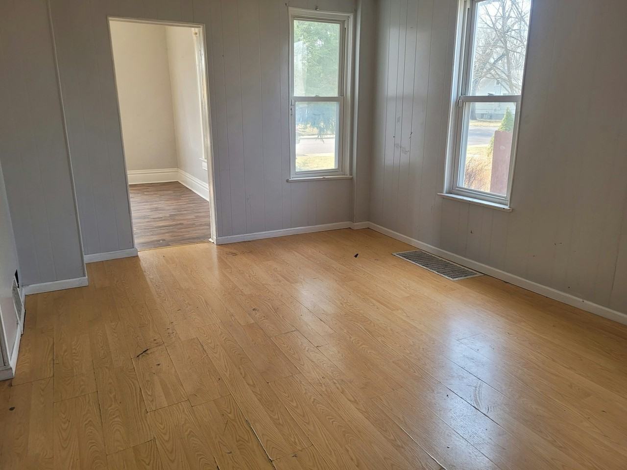 505 East Virginia Avenue - Photo 4 of 22