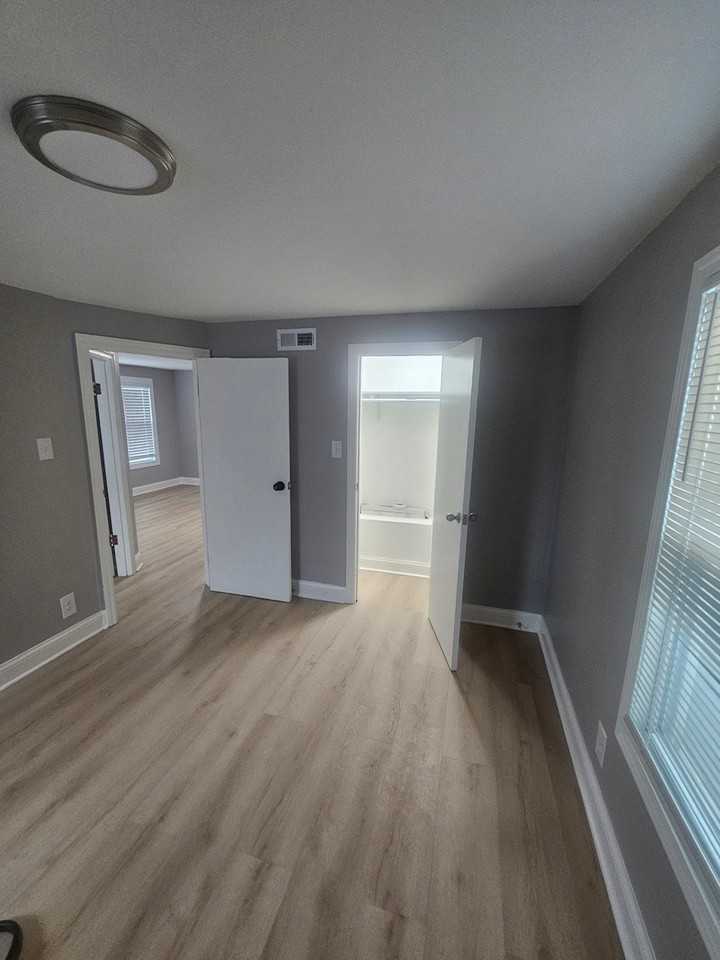 4906 Grasselli Avenue, Unit 2 - Photo 4 of 5