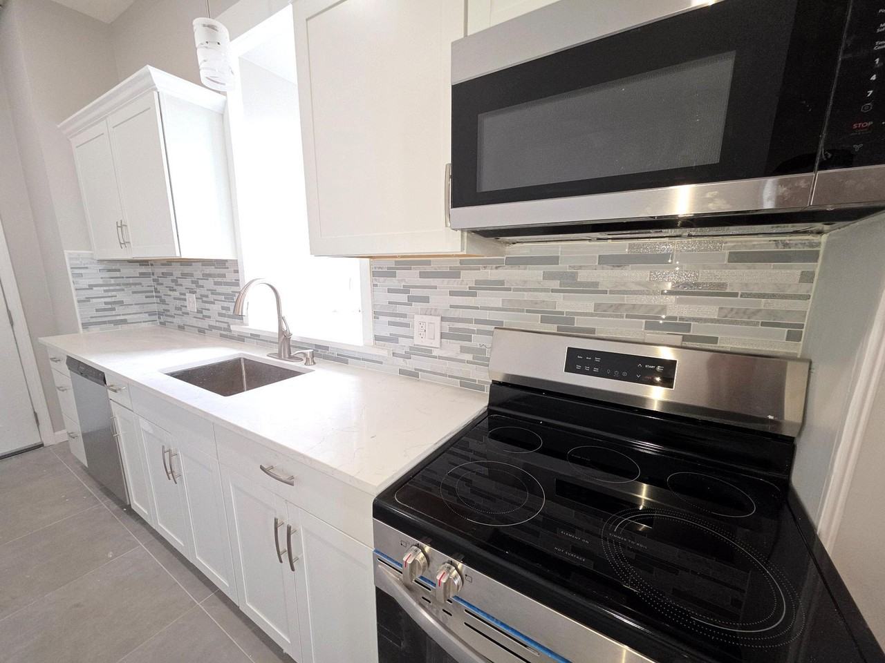 5 Beacon Street - Photo 5 of 14