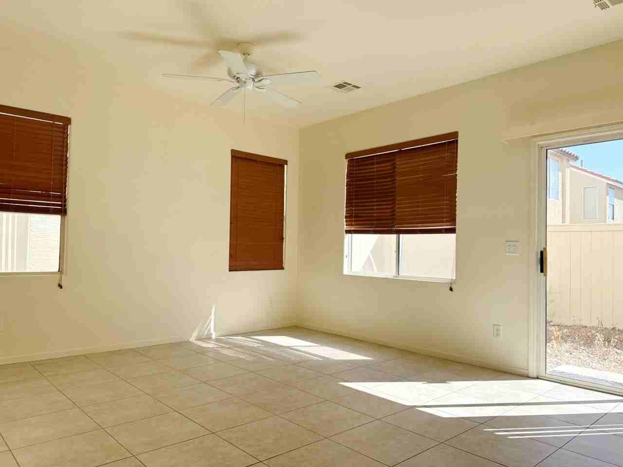 Maidenhair Ct #1 - Photo 3 of 37