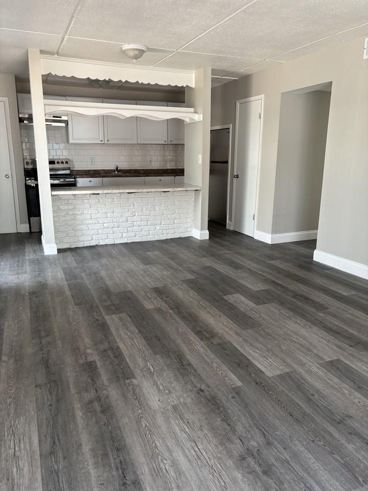 Oceanside Palms - Photo 4 of 50