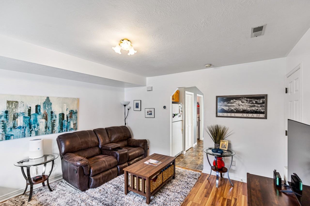 1637 Talon Dr #1 - Photo 2 of 17
