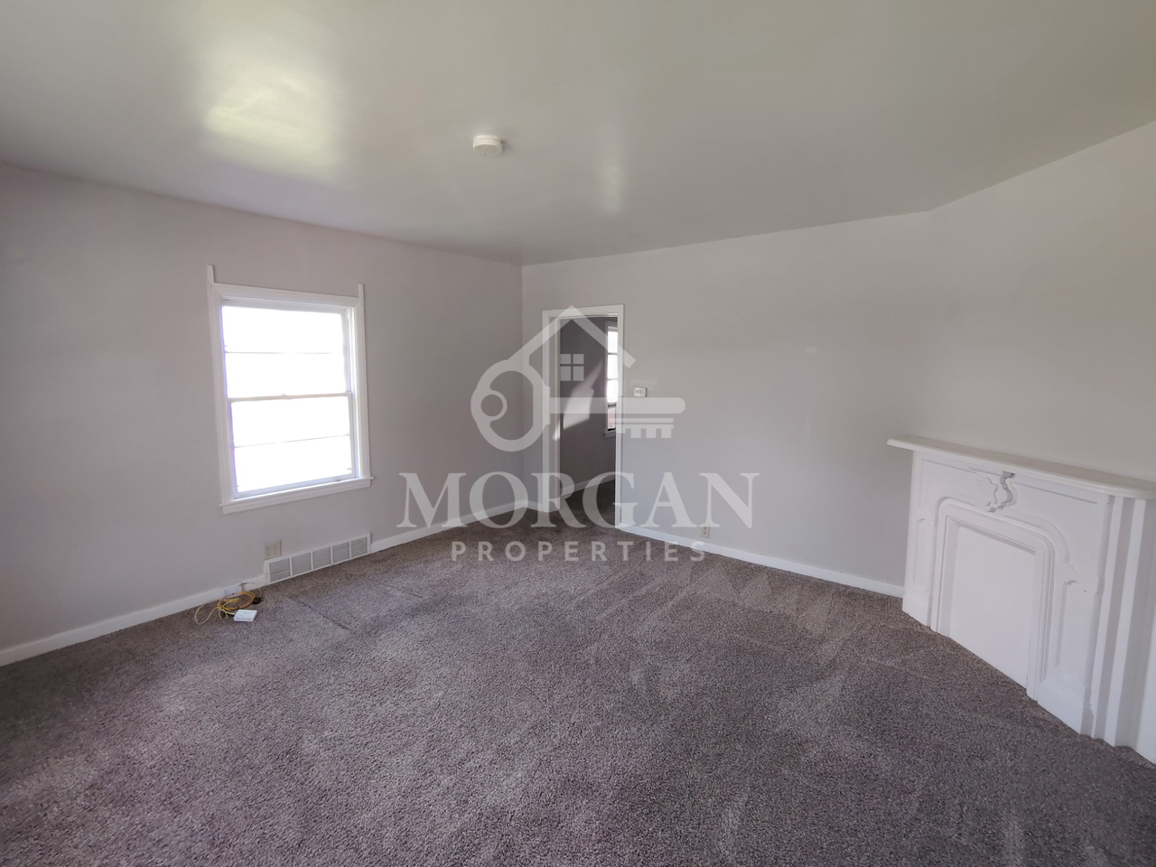 330 North 11th Street - Photo 2 of 5