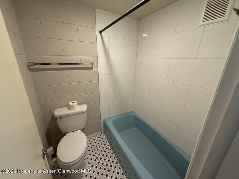 537 Breeze St - Photo 6 of 7