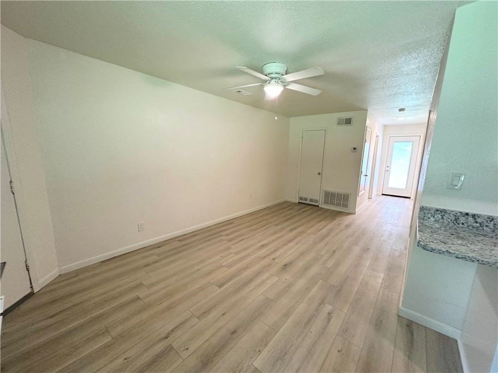 515 N Fallin Ave - Photo 5 of 24