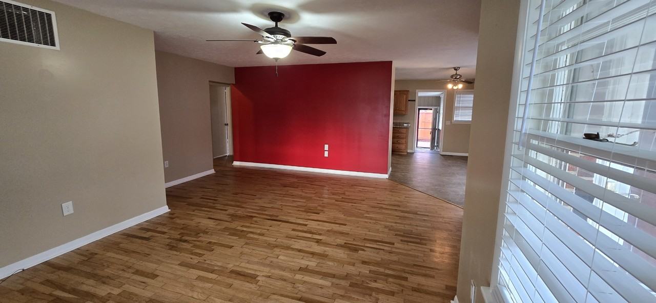 801 N Ohio St #1 - Photo 4 of 30