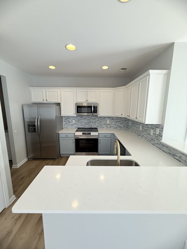 207 Cupola Dr - Photo 4 of 28