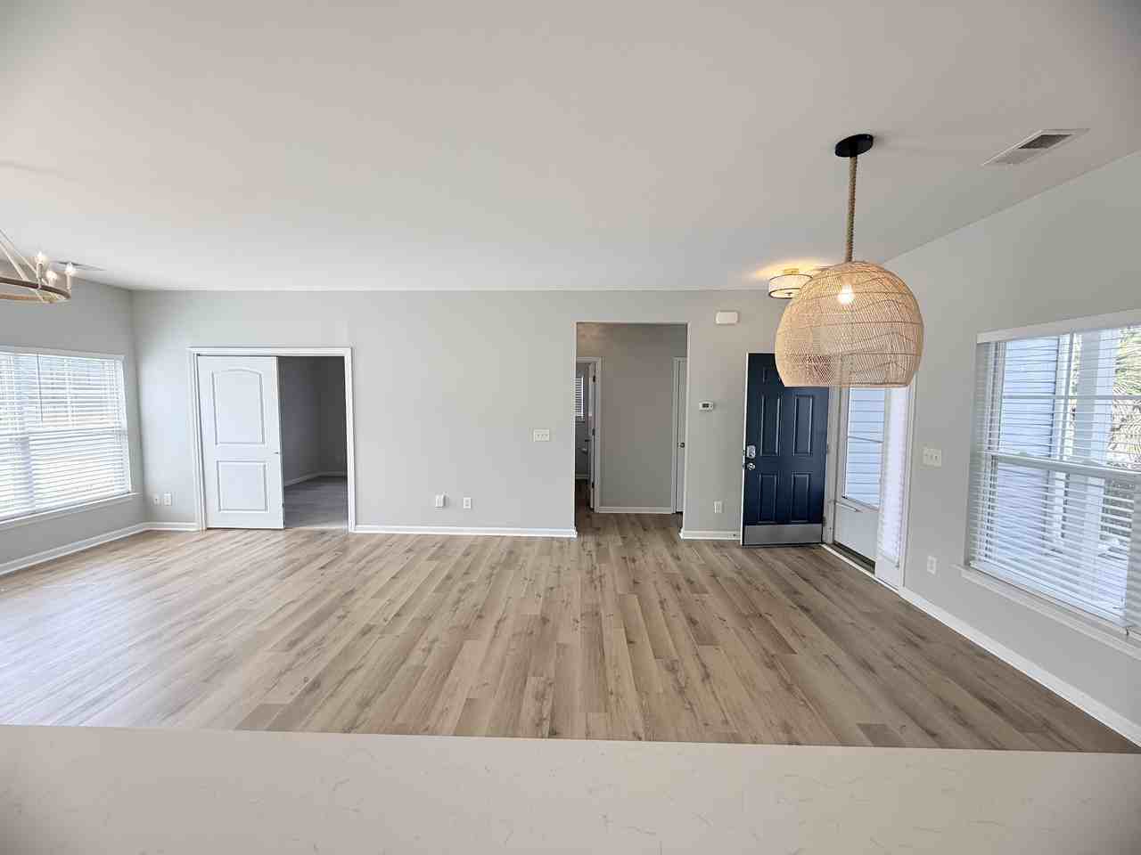 207 Cupola Dr - Photo 5 of 28