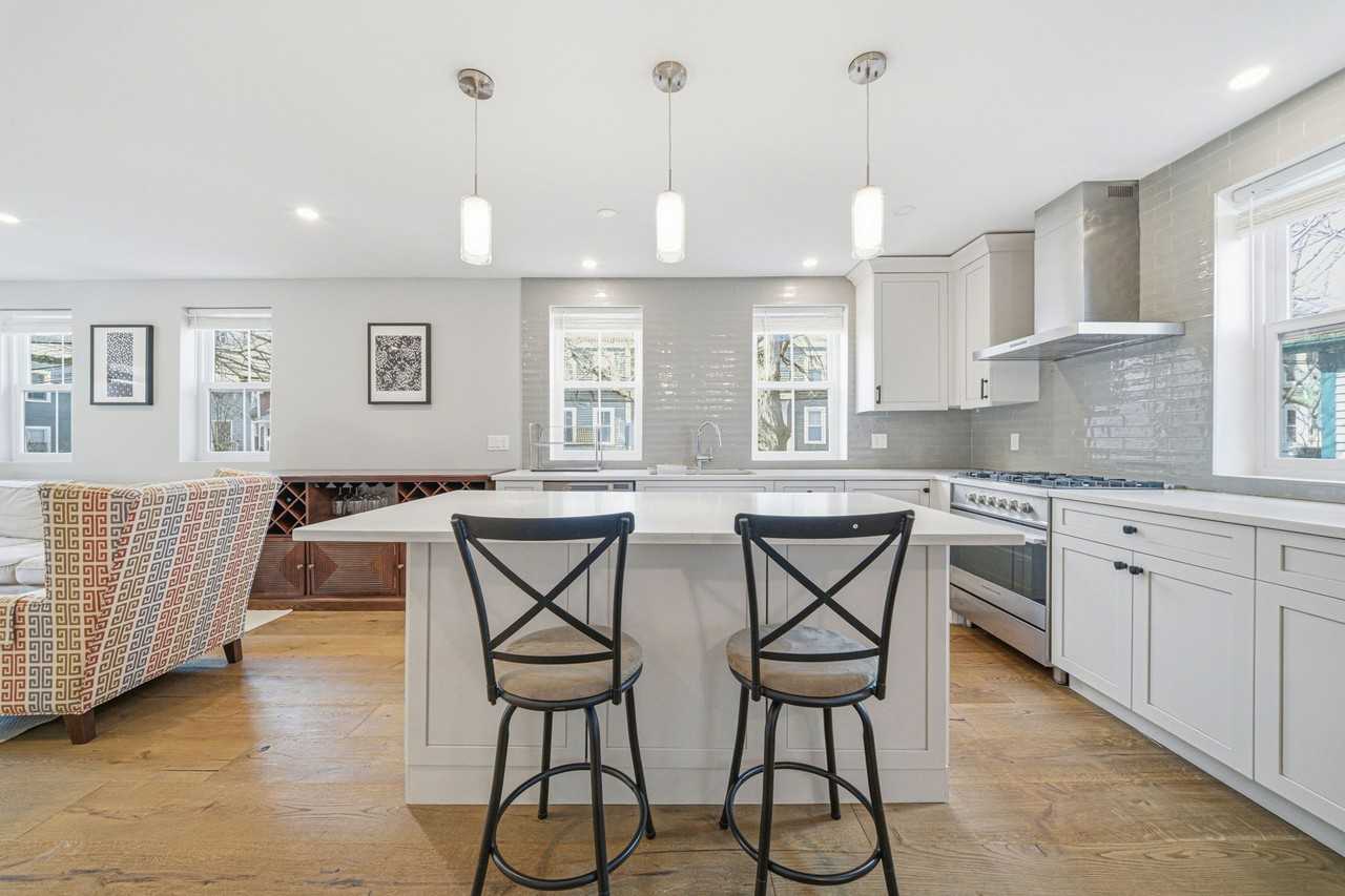 75 Prince St #75 - Photo 7 of 38