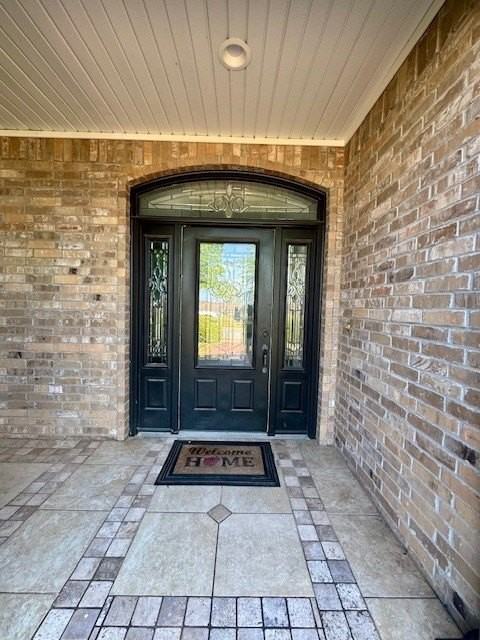 601 Auburn St - Photo 2 of 50