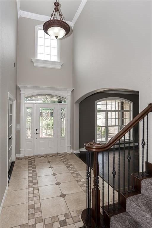 601 Auburn St - Photo 4 of 50