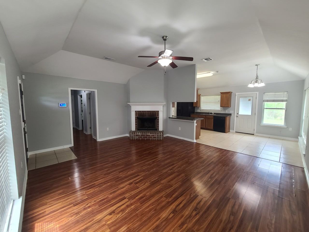 61471 N 7th St #61471 - Photo 3 of 11