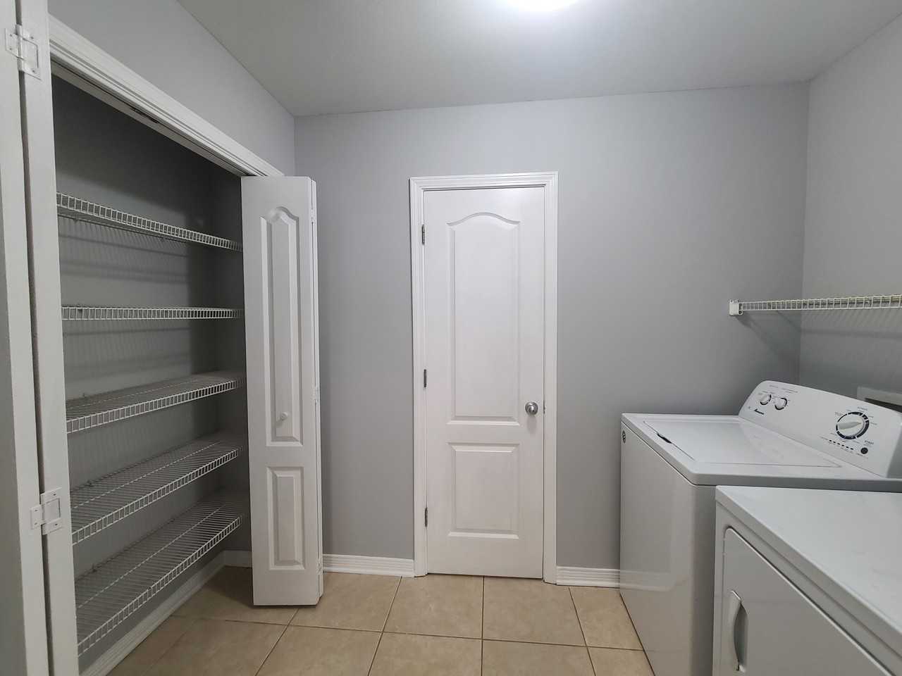 61471 N 7th St #61471 - Photo 4 of 11