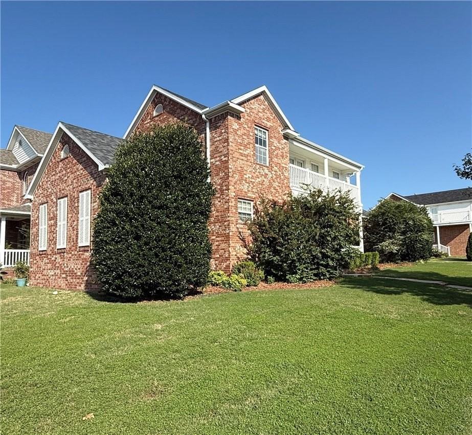 422 Jtl Pkwy - Photo 6 of 49