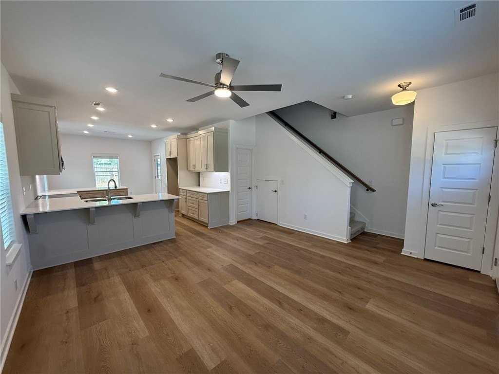 832 S Dockery Ln #2 - Photo 4 of 22