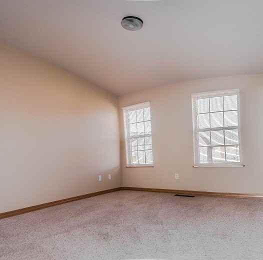 2866 W Hillshire Dr - Photo 6 of 13