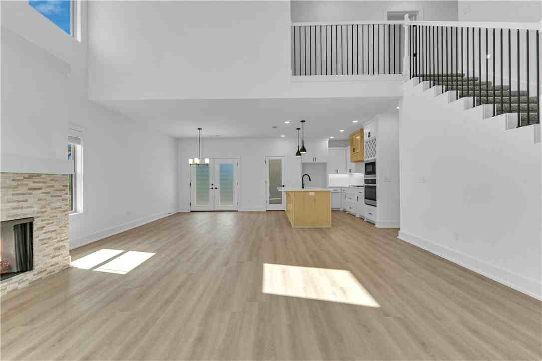 7001 Sw Basswood Ave - Photo 6 of 23