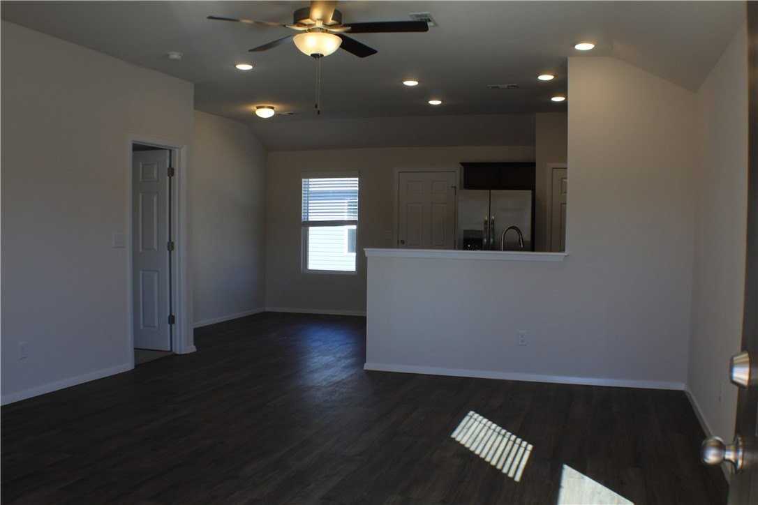 1078 E Sparrow Cir - Photo 5 of 17