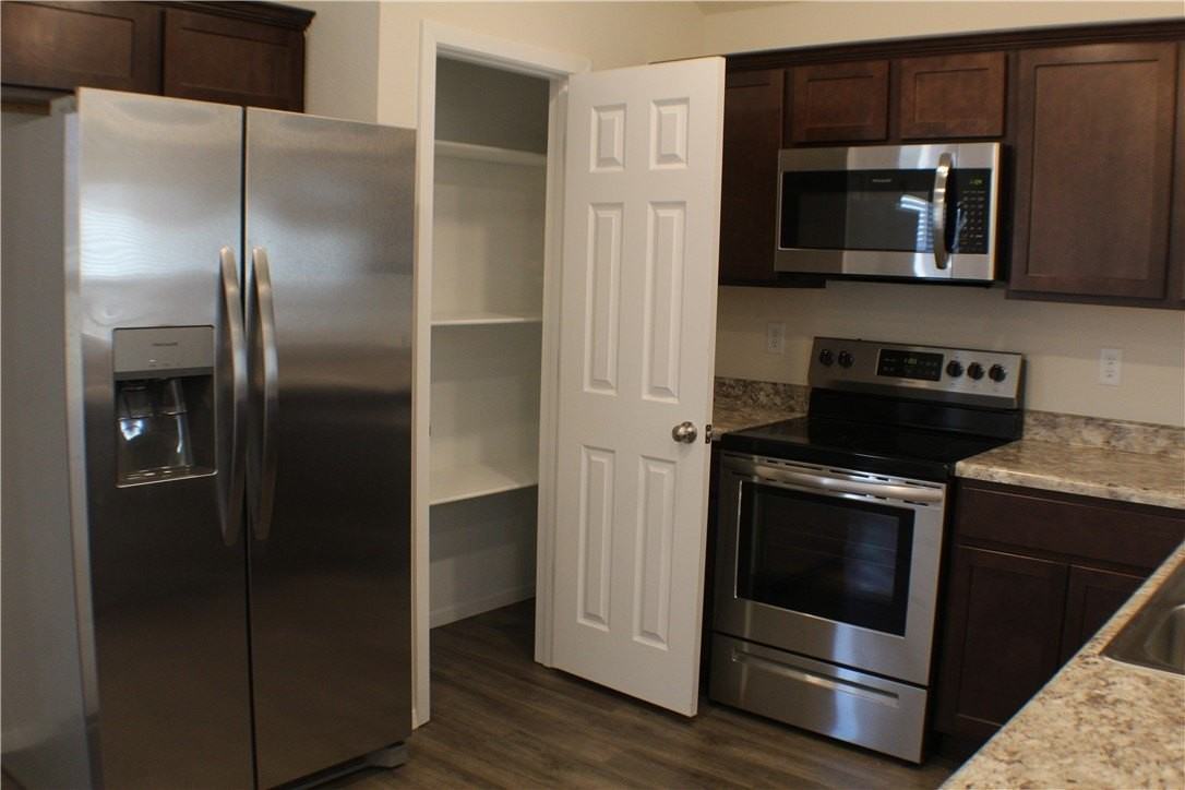 1078 E Sparrow Cir - Photo 7 of 17