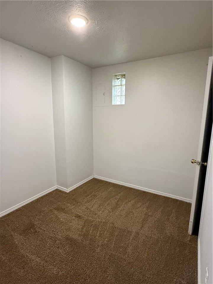 269 E Pickens Rd #5 - Photo 4 of 6