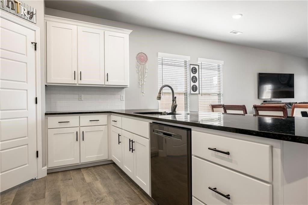 2041 Tallgrass Ter - Photo 7 of 27