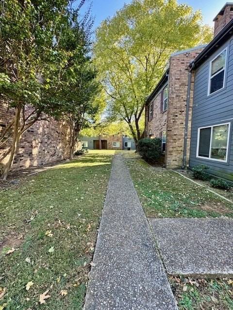 280 S Hill Ave #C102 - Photo 3 of 15