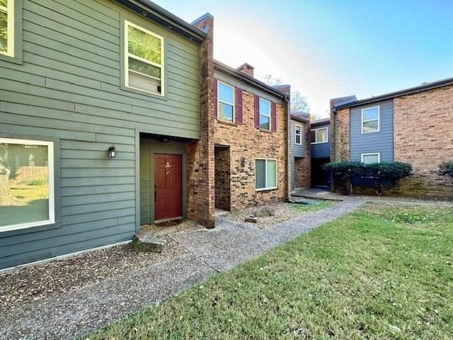 280 S Hill Ave #C102 - Photo 4 of 15