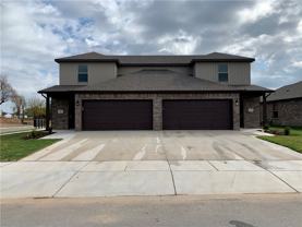 402 Red Robin St - Photo 1 of 1